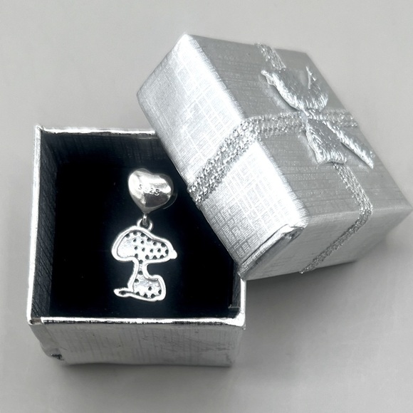Peanuts Snoopy Dog Heart Dangle Charm Sterling Silver 925 NWOT - Picture 4 of 6